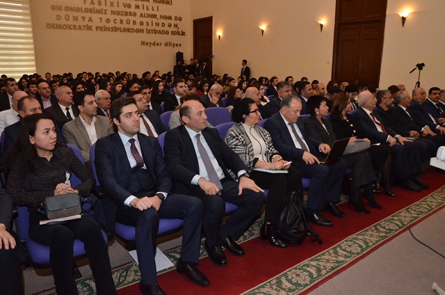 Bakıda dövlət qulluğunda insan resurslarının idarə olunması mövzusunda beynəlxalq konfrans keçirilir