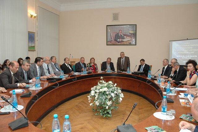 DİA-da yerli özünüidarəetmənin inkişafına dair elmi-praktik konfrans