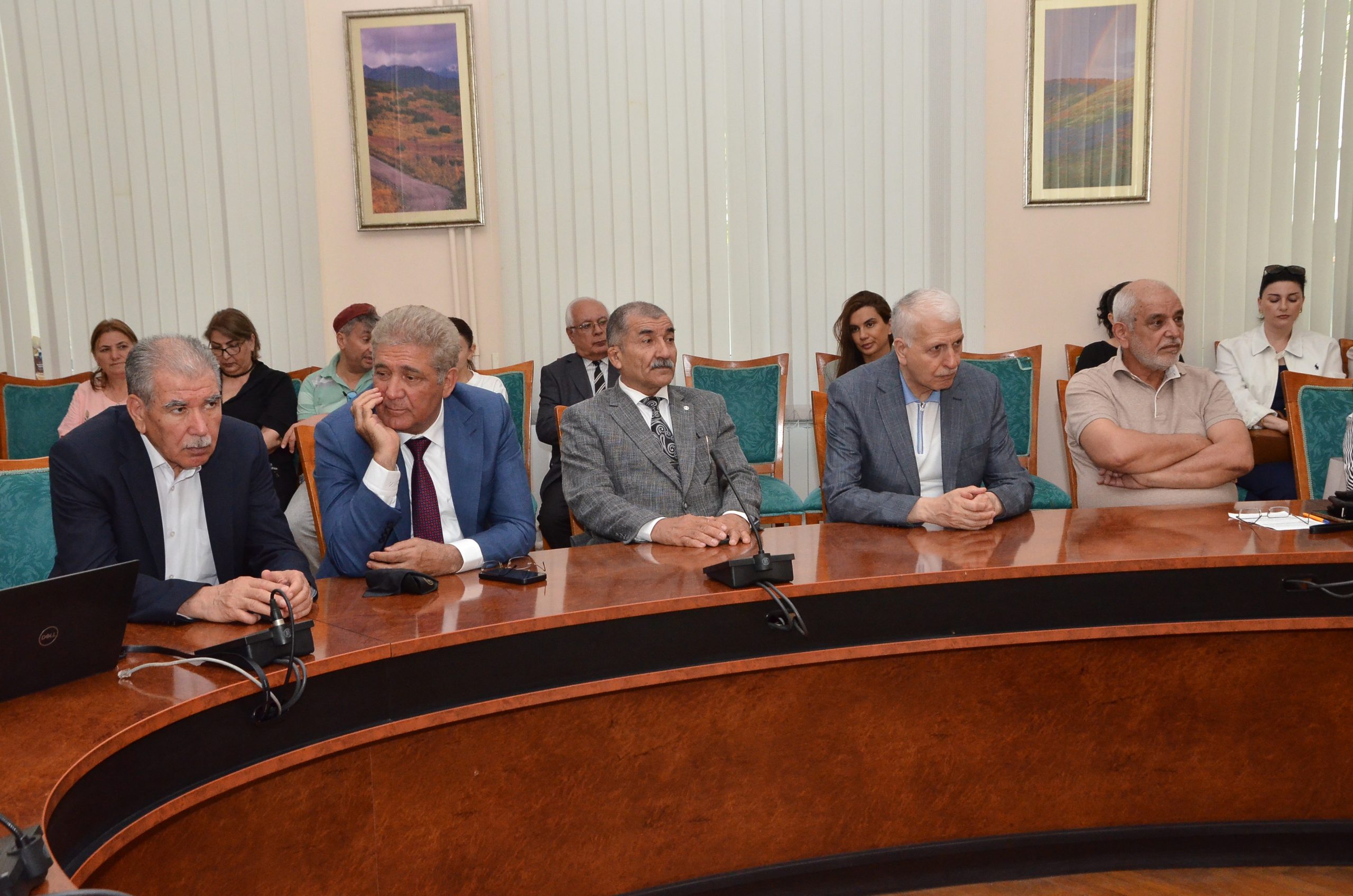 İyunun 13-də Azərbaycan Respublikasının Prezidenti yanında Dövlət İdarəçilik Akademiyasında “15 iyun Milli Qurtuluş Günü”nə həsr olunmuş elmi-praktik konfrans keçirilib