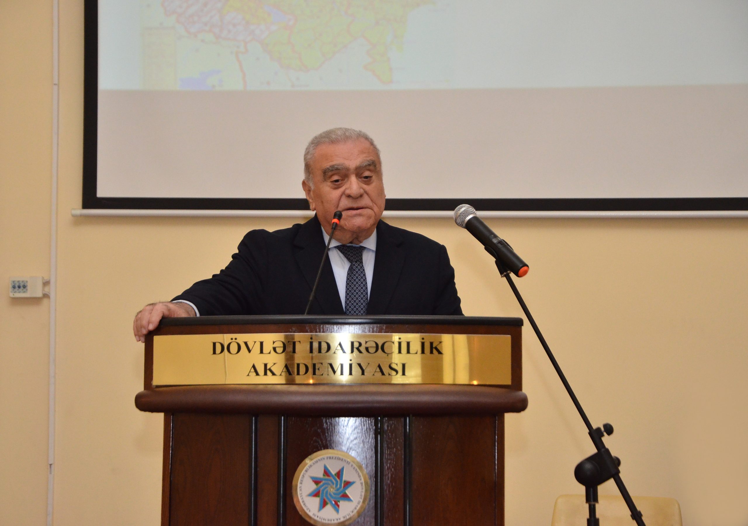 DİA-da Azərbaycanın Müstəqillik günü qeyd edildi