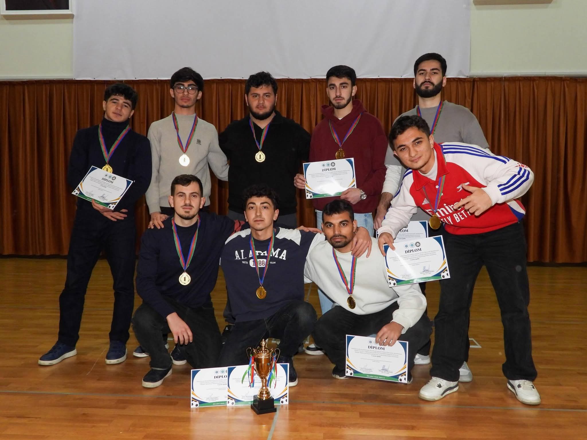 Bakı Avropa liseyində futbol turnirinin final mərhələsi baş tutub