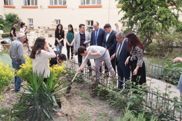 DİA Tələbə Gənclər Təşkilatı uğurlu tədbirlər keçirib