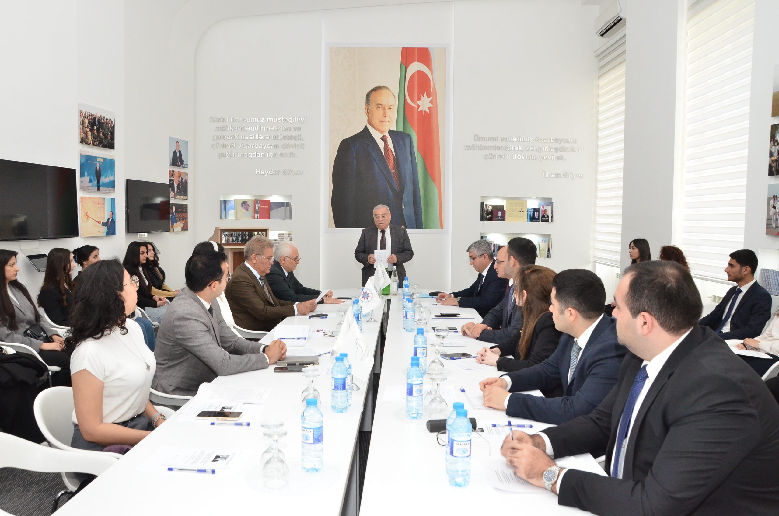 Dövlət İdarəçilik Akademiyasında doktorant və gənc tədqiqatçıların Respublika elmi-praktiki konfransı keçirilib