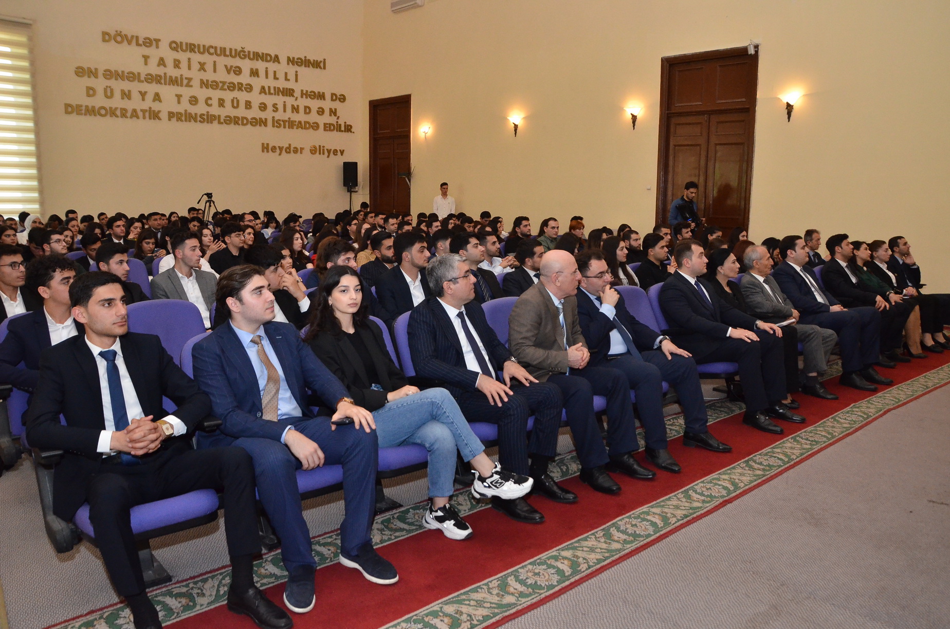 Dövlət İdarəçilik Akademiyasında “Heydər Əliyev 101: dövlət idarəçiliyində liderlik” adlı tədbir keçirilib