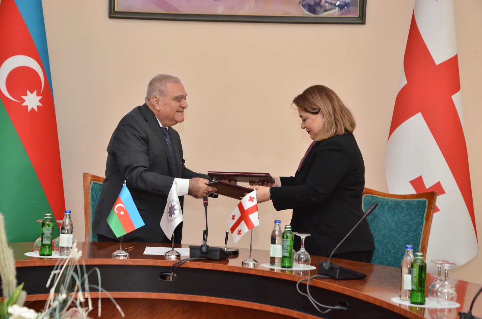 Azərbaycan Respublikasının Prezidenti yanında Dövlət İdarəçilik Akademiyası və Gürcüstanın Zurab Jvaniya adına Dövlət İdarəçilik Məktəbi arasında əməkdaşlıq haqqında memorandum imzalanıb
