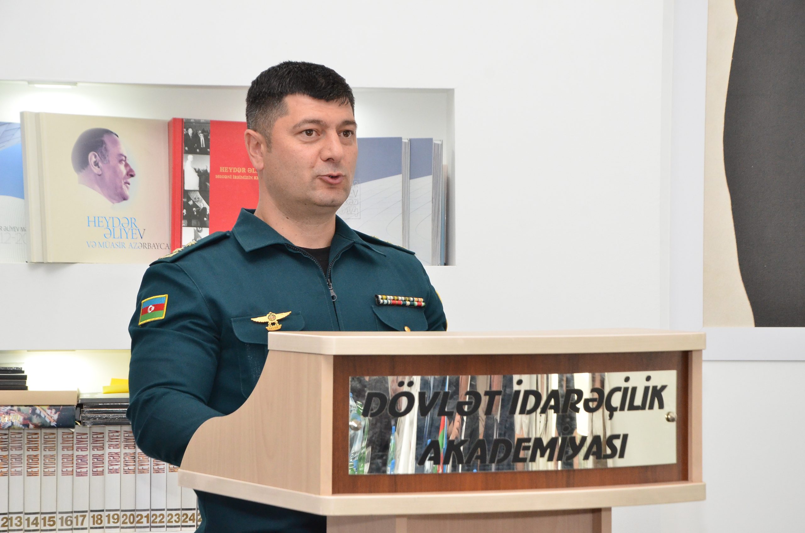 Dövlət İdarəçilik Akademiyasında “Ümummilli lider Heydər Əliyev Azərbaycan Respublikasının Konstitusiyasının müəllifi kimi” mövzusunda konfrans keçirilib