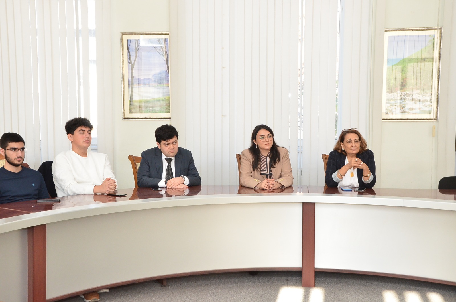 Azərbaycanın iqtisadi inkişafında innovativ idrəetmə və rəqəmsal texnologiyaların rolu” mövzusunda Respublika Elmi Praktik Konfrans keçirilmişdir