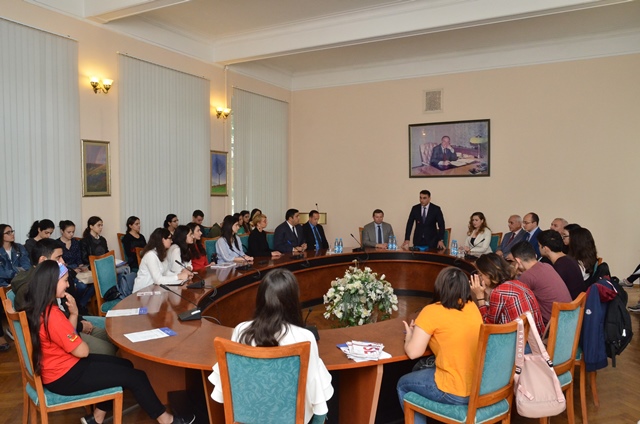 DİA-da tələbələr üçün seminar keçirilib