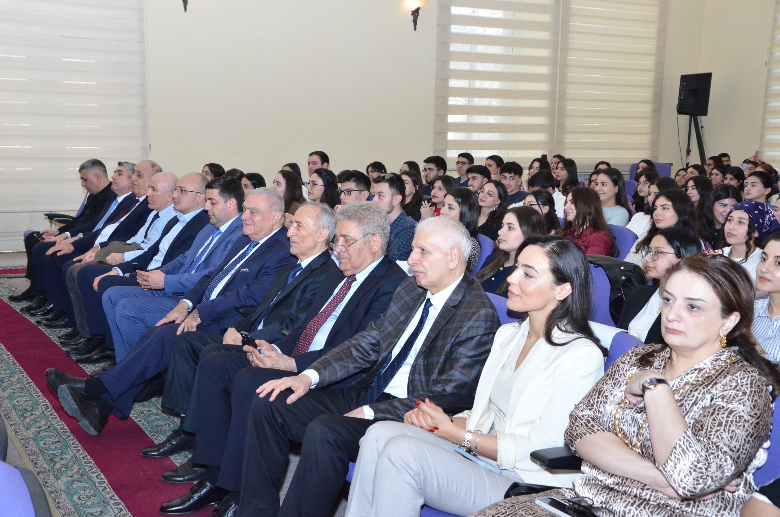 Dövlət İdarəçilik Akademiyasında Novruz bayramı qeyd edildi