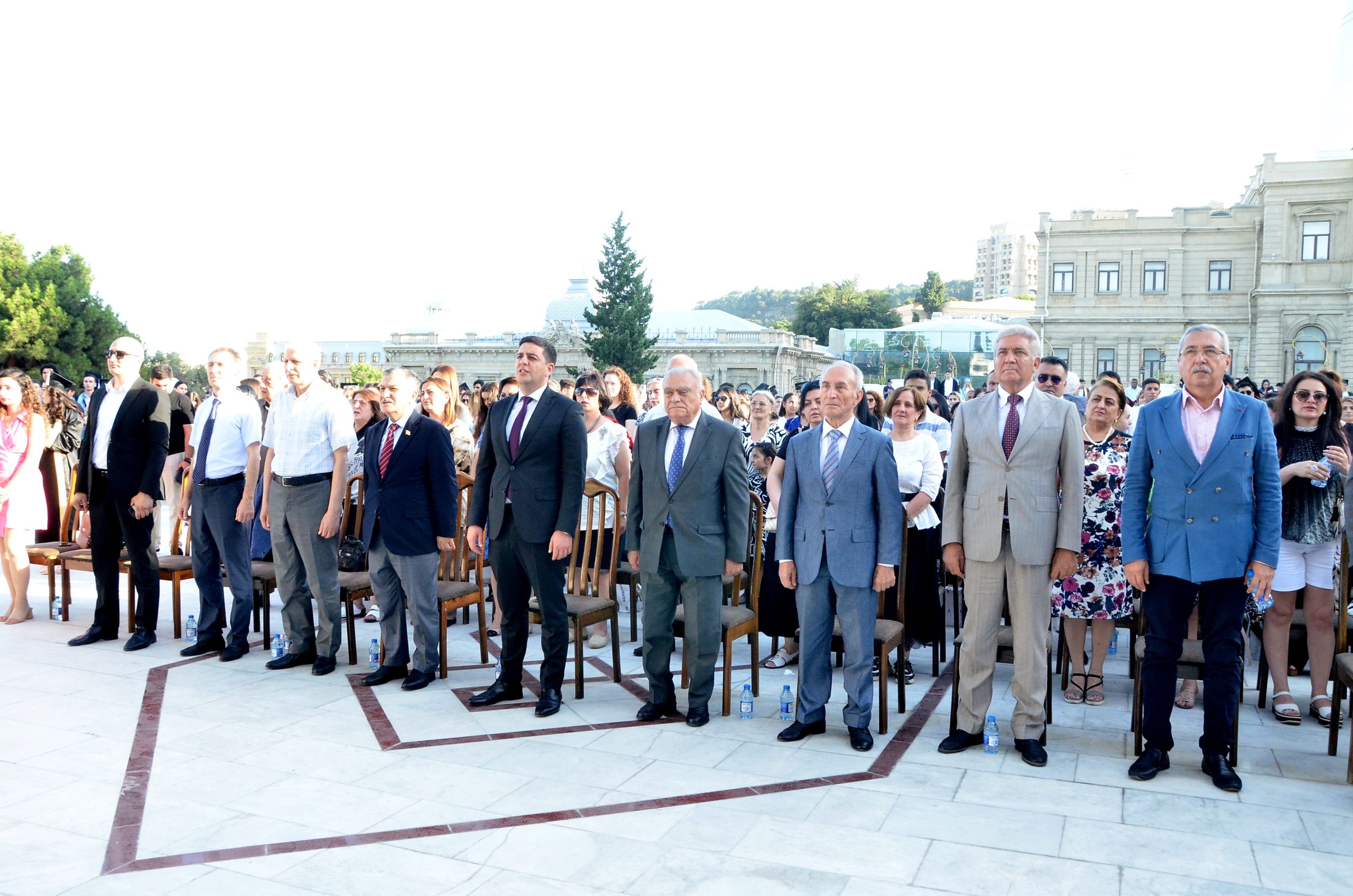 Dövlət İdarəçilik Akademiyası tələbələrinin “Məzun günü” keçirilib