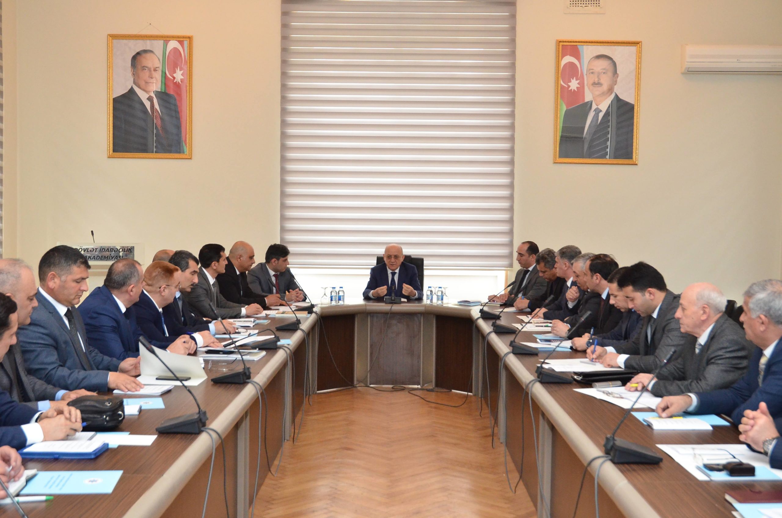 Dövlət İdarəçilik Akademiyasında “Azərbaycan Respublikasında dövlət-din münasibətləri” istiqaməti üzrə ixtisasartırma kursu təşkil edilib