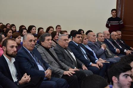 Dövlət İdarəçilik Akademiyasıda 31 dekabr Dünya Azərbaycanlılarının Həmrəylik Günü və Yeni il qeyd edilib