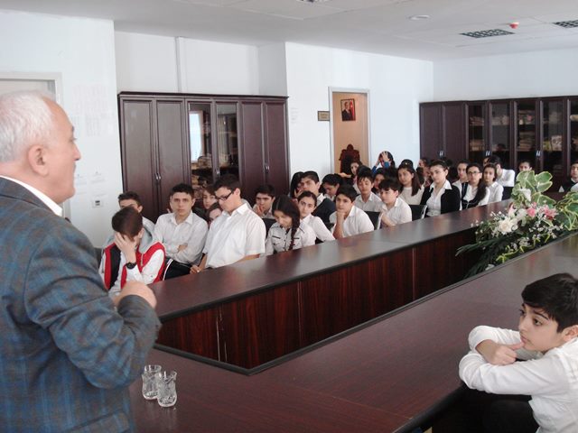 Beynəlxalq Yer Gününə həsr olunmuş mühazirə dinlənilmişdir