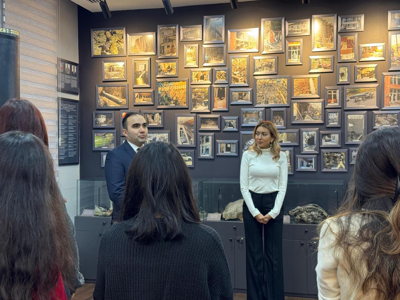 Azərbaycan Respublikasının Prezidenti yanında Dövlət İdarəçilik Akademiyasının tələbələrinə  Baş Prokurorluğun əməkdaşı tərəfindən praktiki məşğələ keçirilmişdir