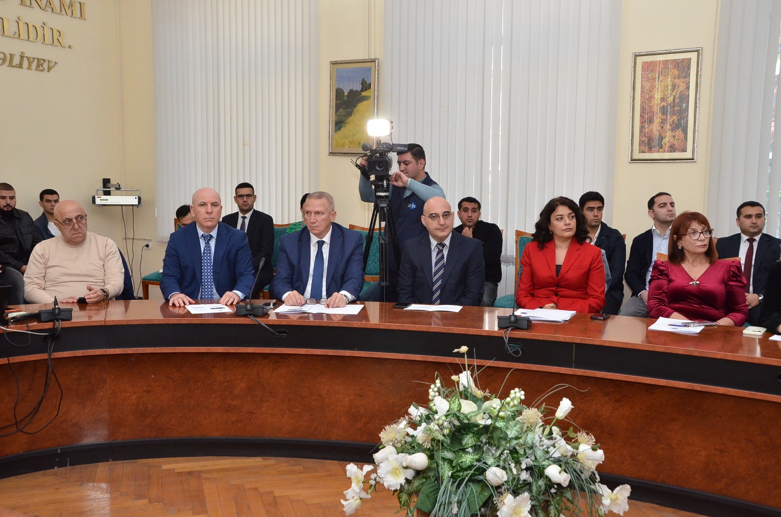 Azərbaycanın iqtisadi inkişafında innovativ idrəetmə və rəqəmsal texnologiyaların rolu” mövzusunda Respublika Elmi Praktik Konfrans keçirilmişdir