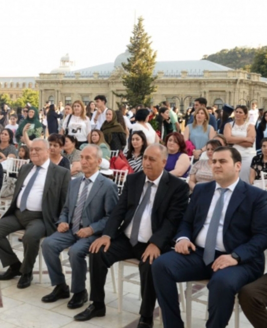 Dövlət İdarəçilik Akademiyasından 393 bakalavr, 96 magistr məzun olub