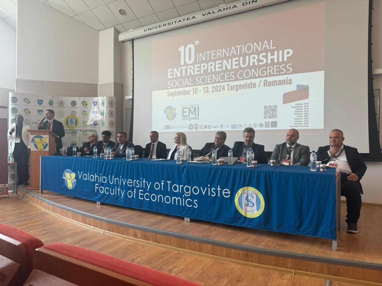 Dövlət İdarəçilik Akademiyasının əməkdaşları elmi konfransda iştirak ediblər