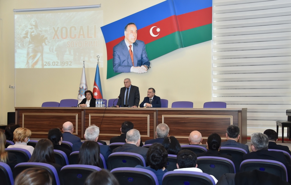 Dövlət İdarəçilik Akademiyasında Xocalı soyqırımının 32-ci ildönümü ilə əlaqədar tədbir keçirilib