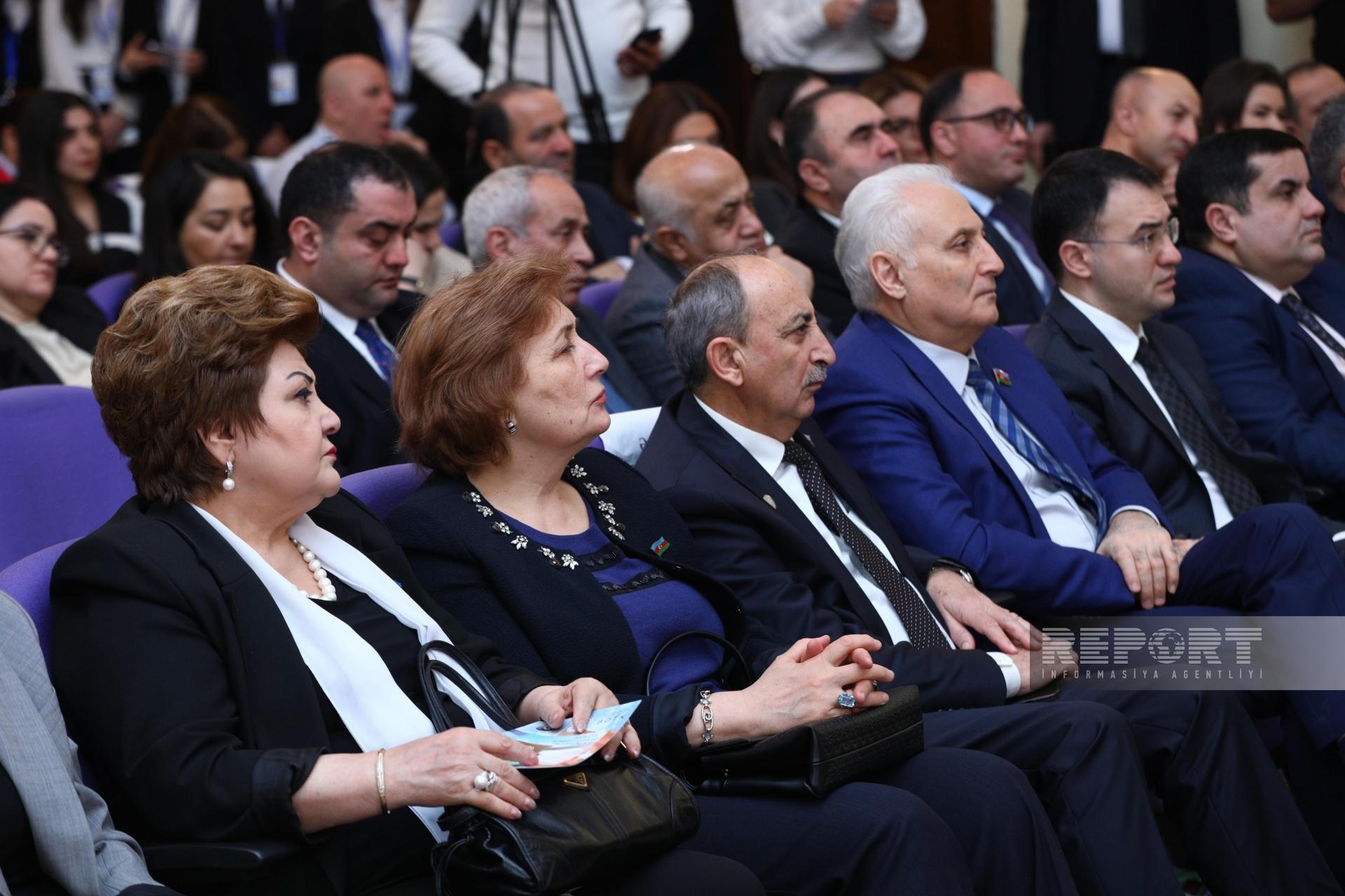 DİA - da “Milli mənsubiyyət hüququnun konstitusion əsasları və tarixi aspektləri” mövzusunda beynəlxalq konfrans keçirilib