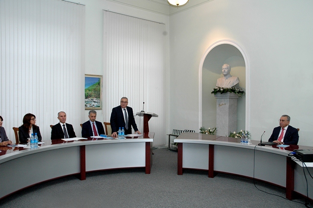 Azərbaycan Respublikasının Prezidenti yanında Dövlət İdarəçilik Akademiyasının 15 illik yubileyi münasibətilə akademiyanın elmi şurasının iclası keçirilib