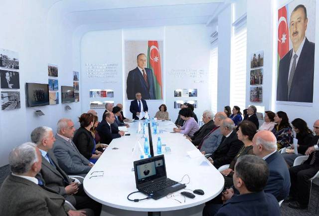Görkəmli dövlət və elm xadimi Əziz Əliyevin anadan olmasının 120 illik yubileyinə həsr edilmiş elmi konfrans