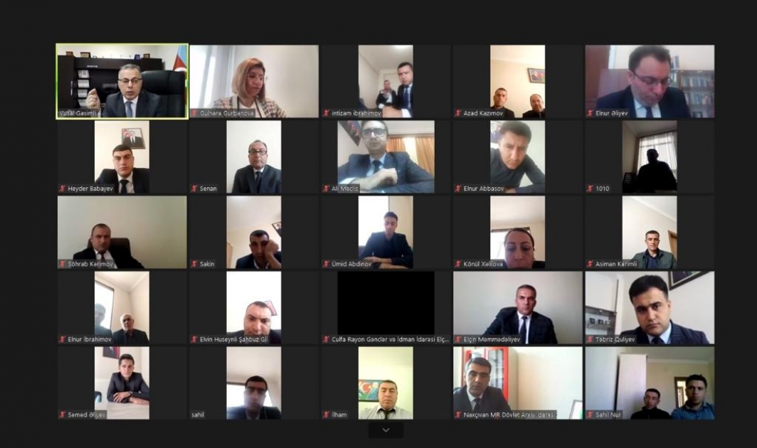 DİA-nın rektoru Naxçıvan Muxtar Respublikasının dövlət qulluqçuları üçün təlim keçib