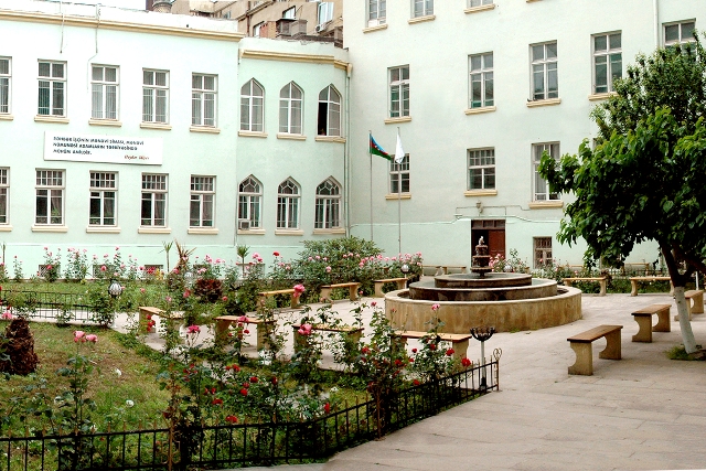 05 mart 2021- ci il tarixində saat 15:00-da Azərbaycan Respublikasının Prezidenti yanında Dövlət İdarəçilik Akademiyası FD 2.30 Dissertasiya Şurası nəzdində Beynəlxalq münasibətlər ixtisası üzrə Elmi seminarın iclası keçiriləcək