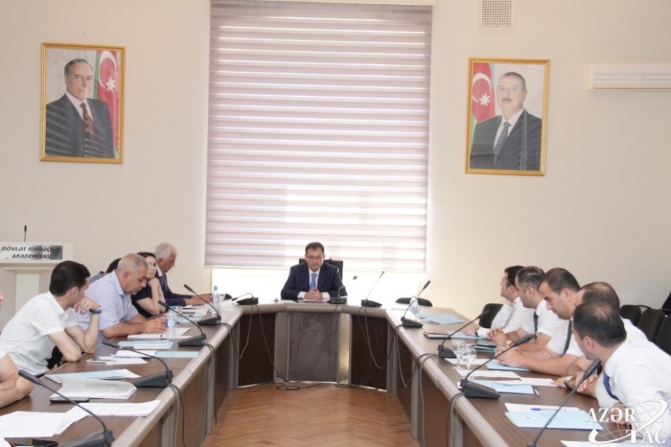 Dövlət İdarəçilik Akademiyasında “Azərbaycanın davamlı inklüziv inkişafında könüllülər fəaliyyətinin rolu” istiqaməti üzrə ixtisasartırma kursu başa çatıb