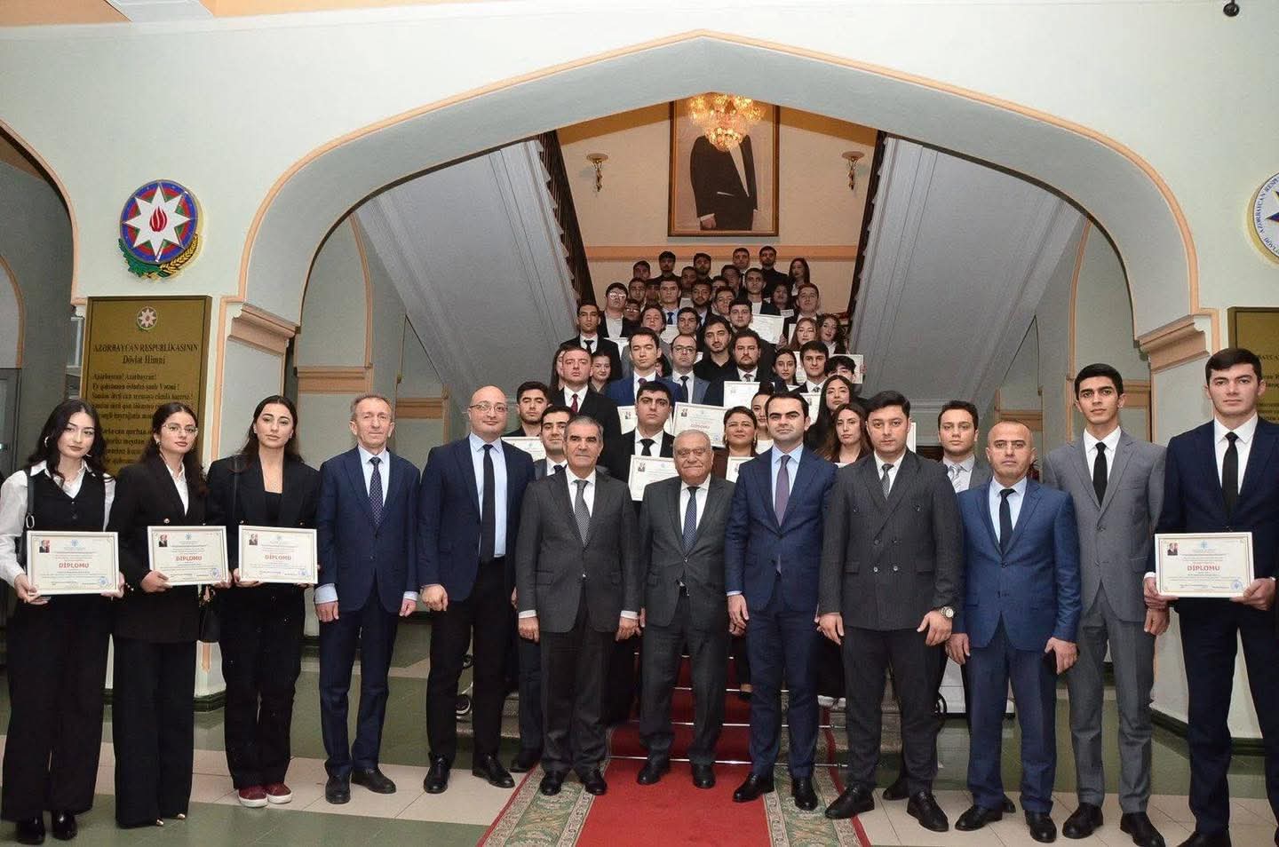 Yeni Azərbaycan Partiyasının  “Biz Azərbaycan xalqının Ümummilli Lideri Heydər Əliyevin elmi-siyasi irsini öyrənirik” məktəbinin sonuncu dərsi baş tutdu