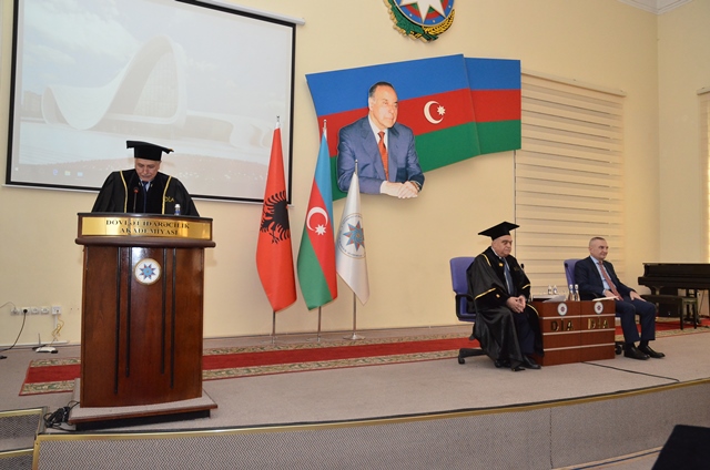 Albaniya Prezidentinə Dövlət İdarəçilik Akademiyasının fəxri doktoru adı verilib