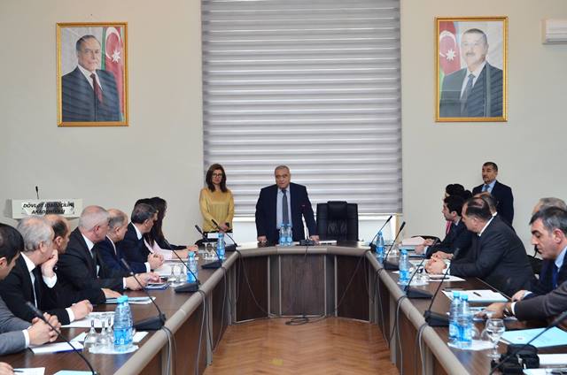 Dövlət İdarəçilik Akademiyasında publik hüquqi şəxslərin fəaliyyəti ilə bağlı müzakirələr aparılıb