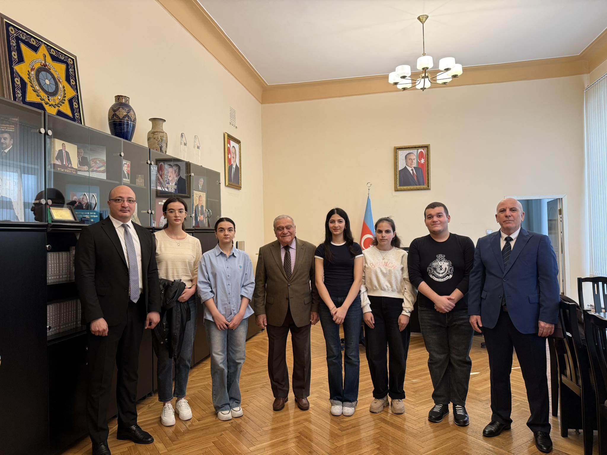 Dövlət İdarəçilik Akademiyasının beş tələbəsi Prezident təqaüdünə layiq görülüb.