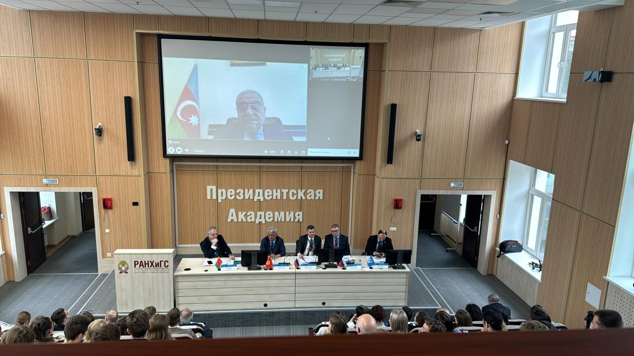 “Rusiyada dövlət idarəçiliyi elmi” adlı beynəlxalq elmi konfrans