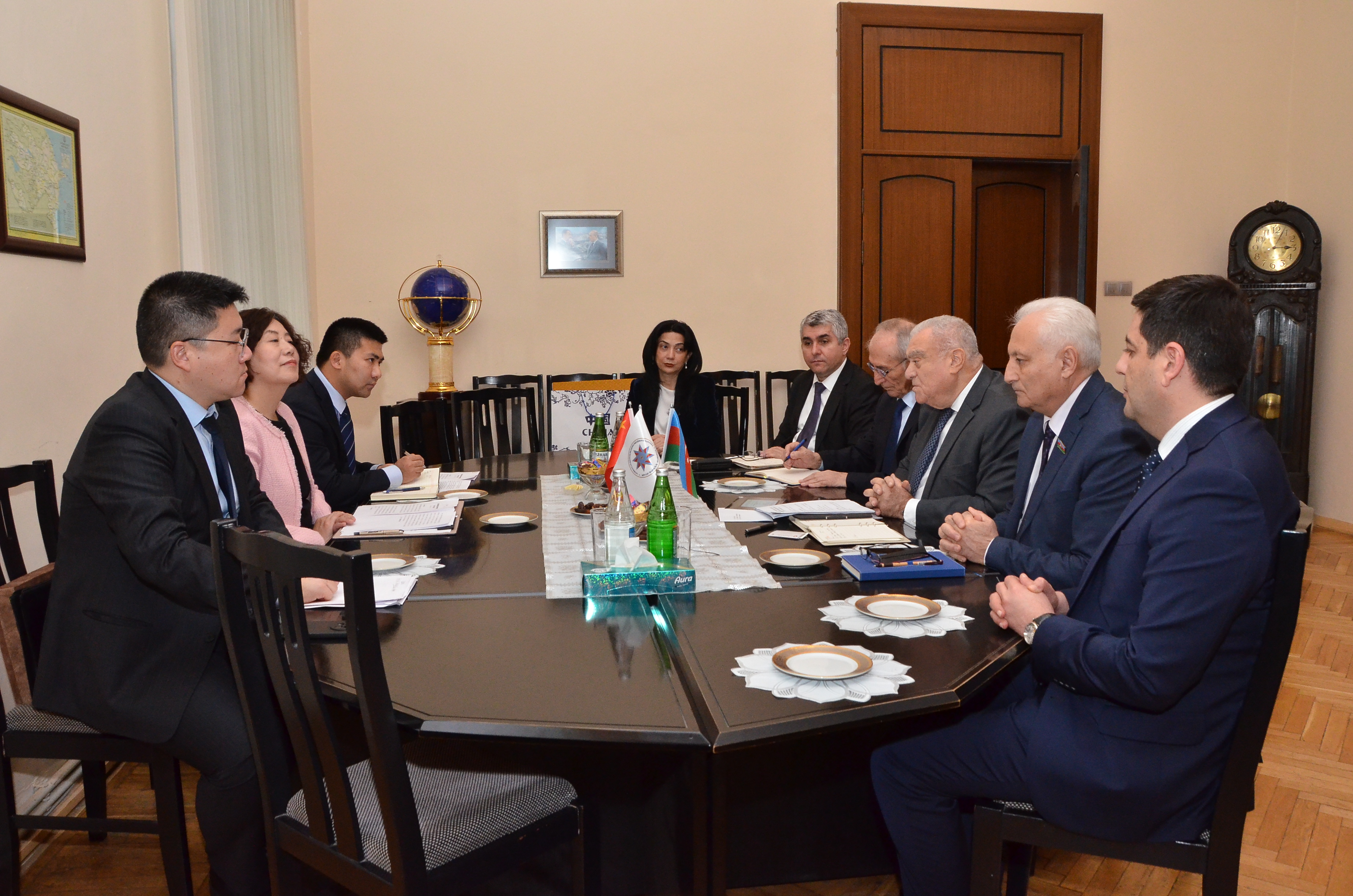 Çin Xalq Respublikasının ölkəmizdəki fövqəladə və səlahiyyətli səfiri Lu Mey Dövlət İdarəçilik Akademiyasında olub