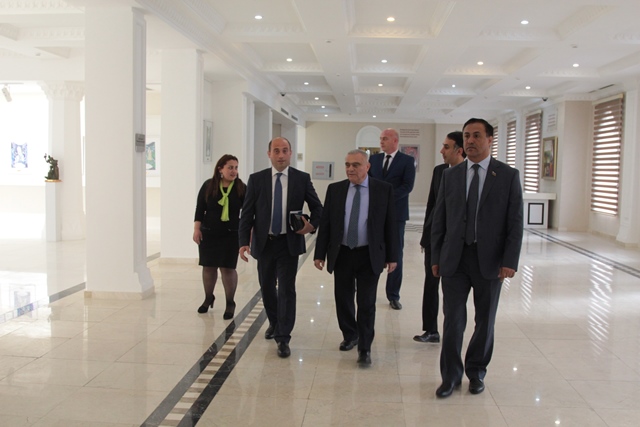 Bərdədə və Gəncədə “Azərbaycanın innovativ inkişafı” mövzusunda seminar keçirilib