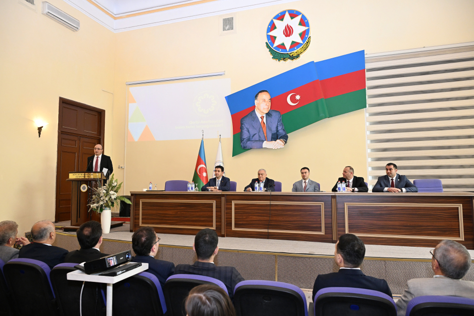 “Qərbi Azərbaycan həqiqətləri” mövzusunda elmi-praktik konfrans keçirilib