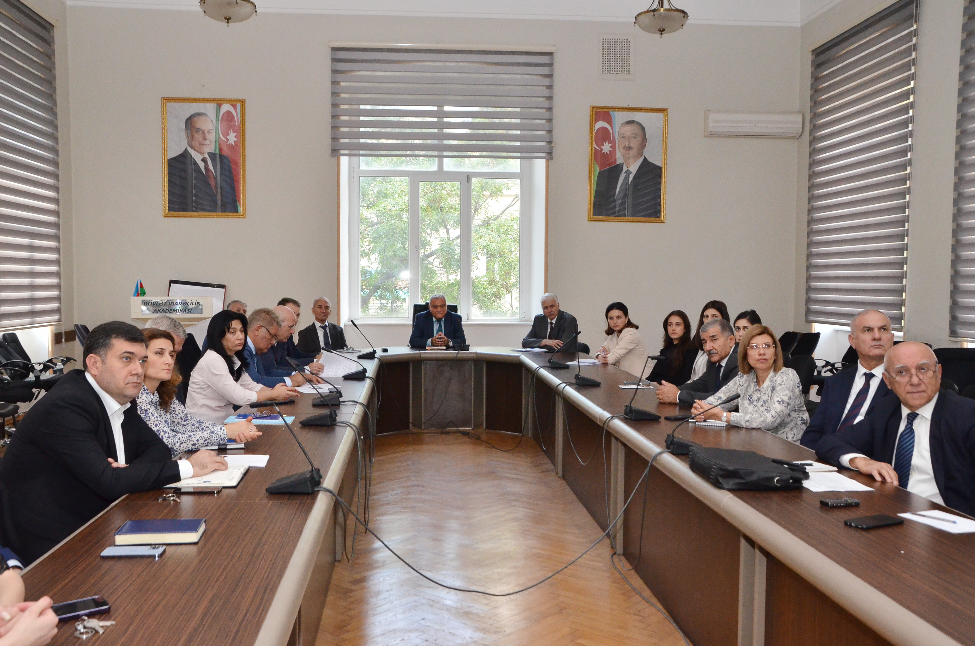 Elmi tədqiqatların səmərəliliyinin artırılması məqsədi ilə “Akademik yazı bacarıqları” adlı seminar keçirilib