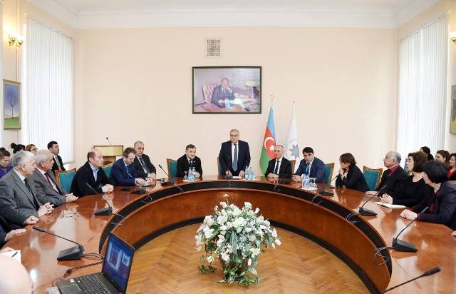 20 Yanvar faciəsinin ildönümü ilə əlaqədar Dövlət İdarəçilik Akademiyasında elmi konfrans keçirilib