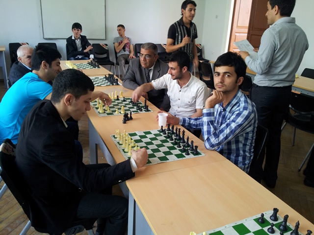 Azərbaycan Respublikası Prezidenti yanında Dövlət İdarəçilik Akademiyasında daxili Şahmat turniri keçirilmişdir.