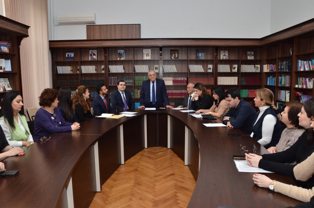 DİA-da “Virtual Educator Program”ının iştirakçılarına sertifikatlar verilib