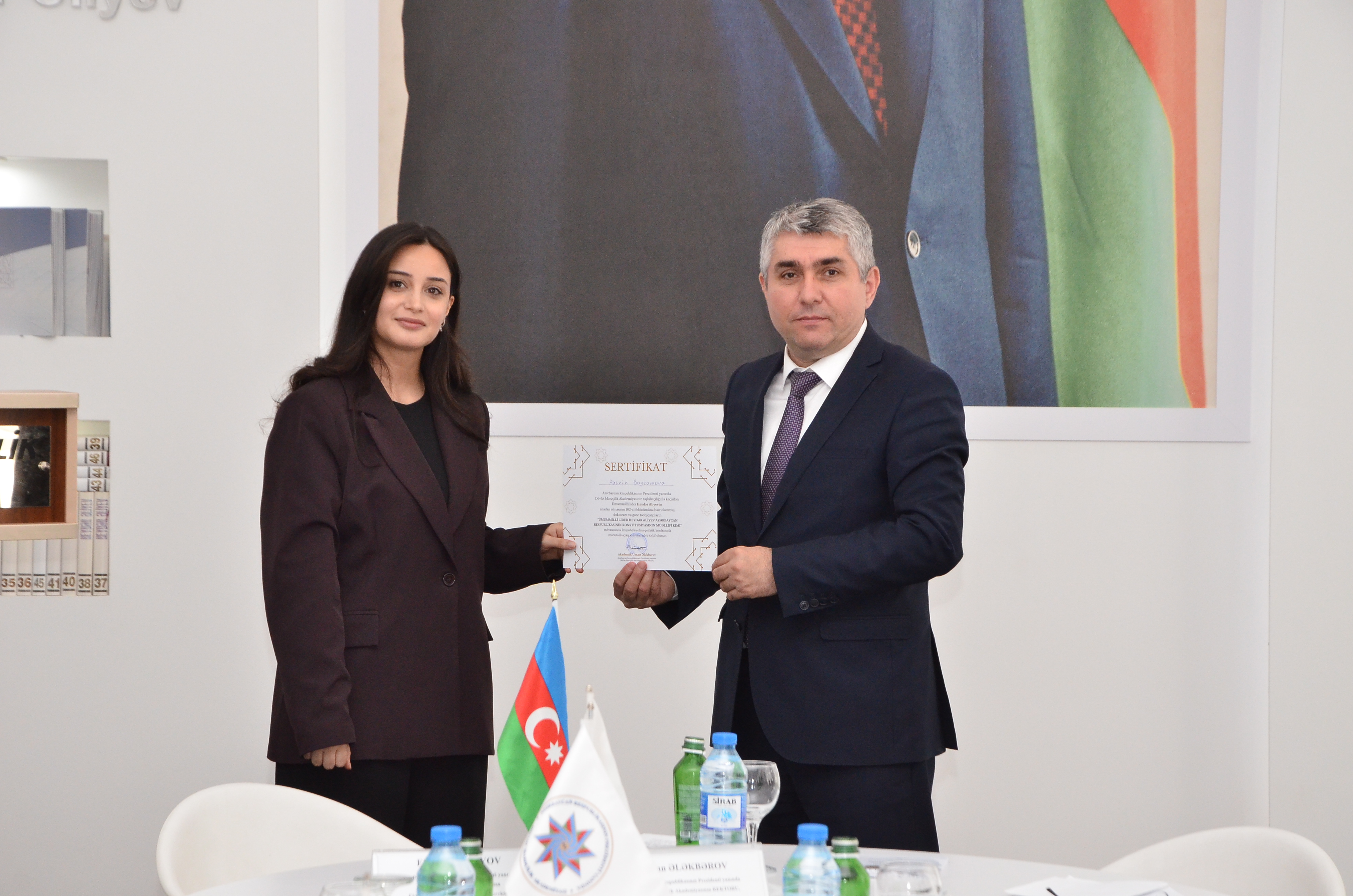 Dövlət İdarəçilik Akademiyasında “Ümummilli lider Heydər Əliyev Azərbaycan Respublikasının Konstitusiyasının müəllifi kimi” mövzusunda konfrans keçirilib