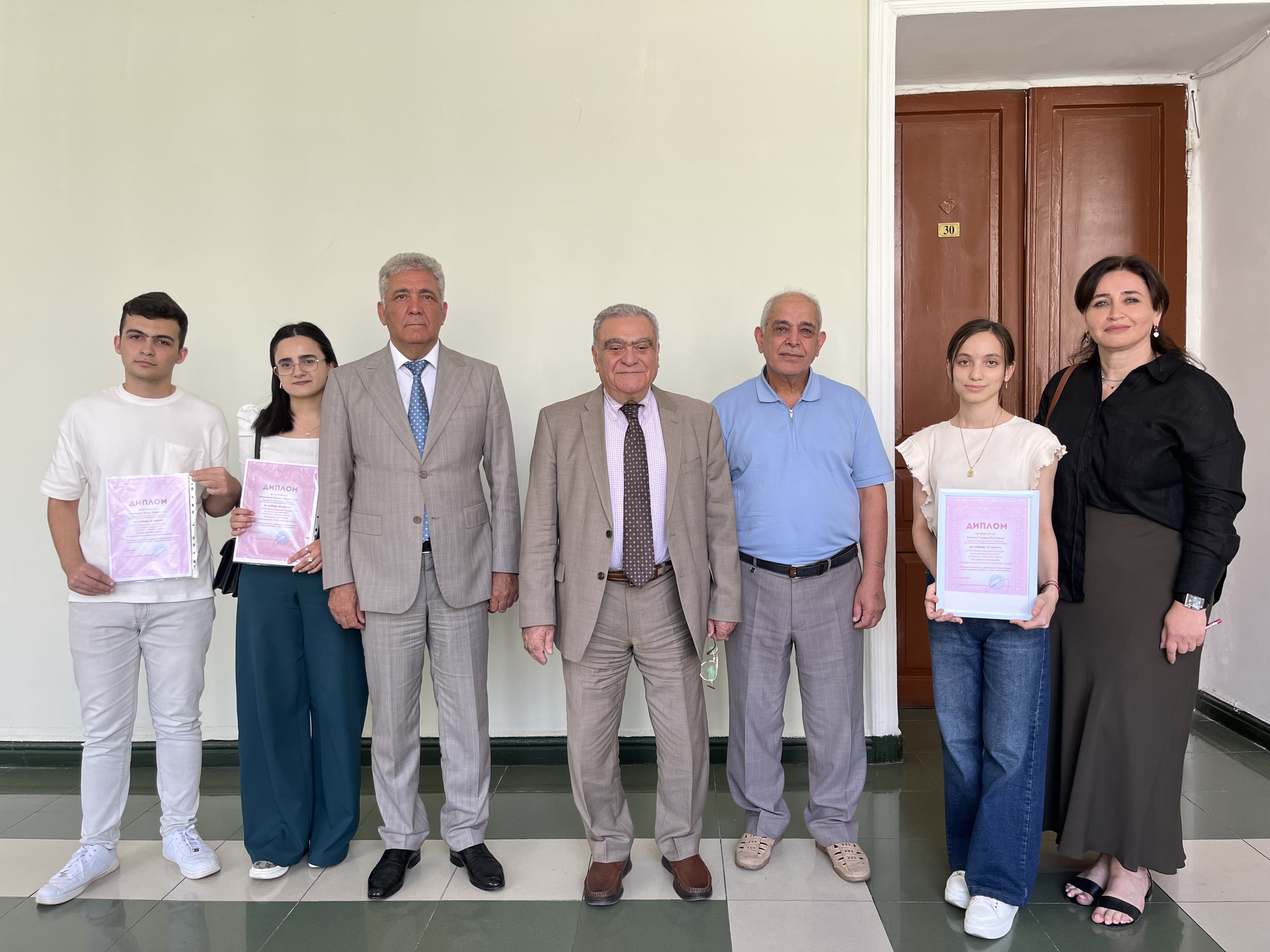 DİA-nın tələbələri beynəlxalq müsabiqədə uğur qazanıblar