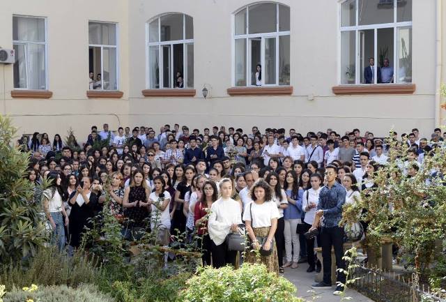 Dövlət İdarəçilik Akademiyasında Bilik Günü qeyd edilib