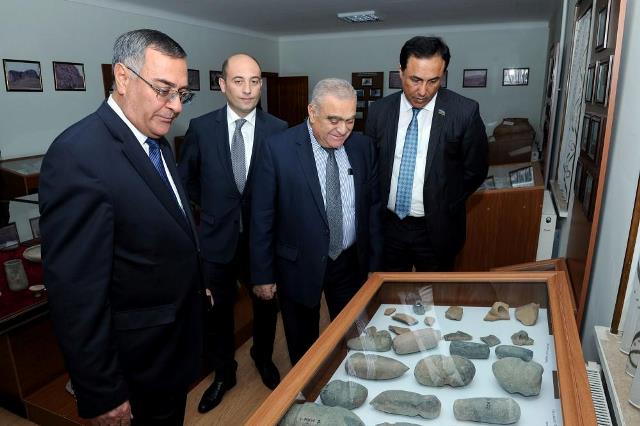 Dövlət İdarəçilik Akademiyasının əməkdaşları Naxçıvanın mədəniyyət müəssisələrində olublar