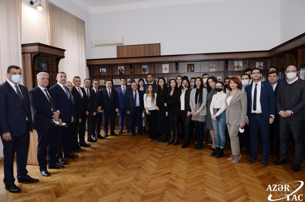 Dövlət İdarəçilik Akademiyasında “Hüquq ədəbiyyatı kitabxanası”nın açılış mərasimi keçirilib