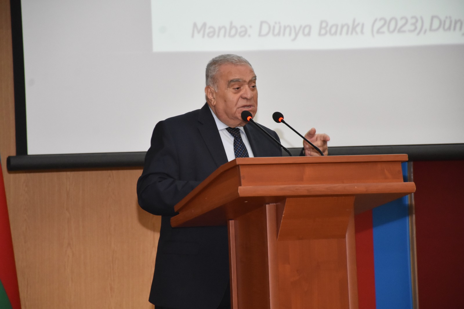 <strong>DTX-nın Akademiyasında </strong><strong>akademik Urxan Ələkbərovun “Prezident İlham Əliyevin innovativ dövlət idarəçilik texnologiyaları: COP29-a aparan yol”</strong><strong>adlı məruzəsi dinlənilib</strong>