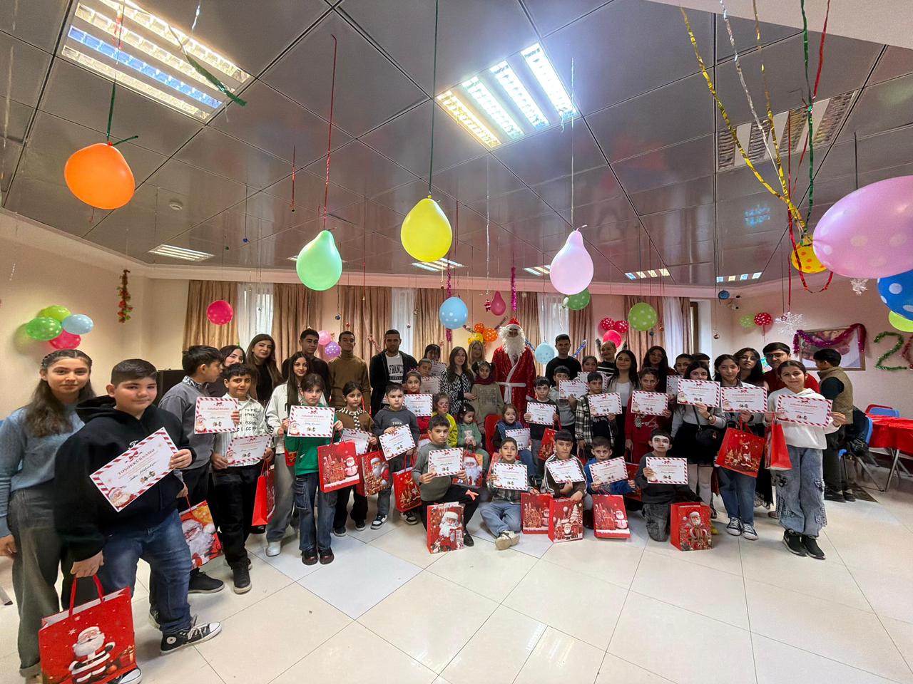 Əməkdaşlarımız və tələbələrimiz internat məktəbini ziyarət ediblər