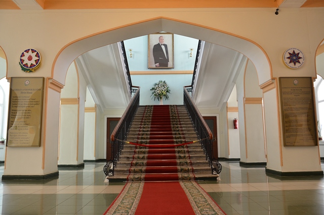 03 mart 2021- ci il tarixində saat 15:00-da Azərbaycan Respublikasının Prezidenti yanında Dövlət İdarəçilik Akademiyasının BD 2.30 Dissertasiya Şurası nəzdində 5908.01-Siyasi nəzəriyyə ixtisası üzrə Elmi seminarın iclası keçiriləcək.