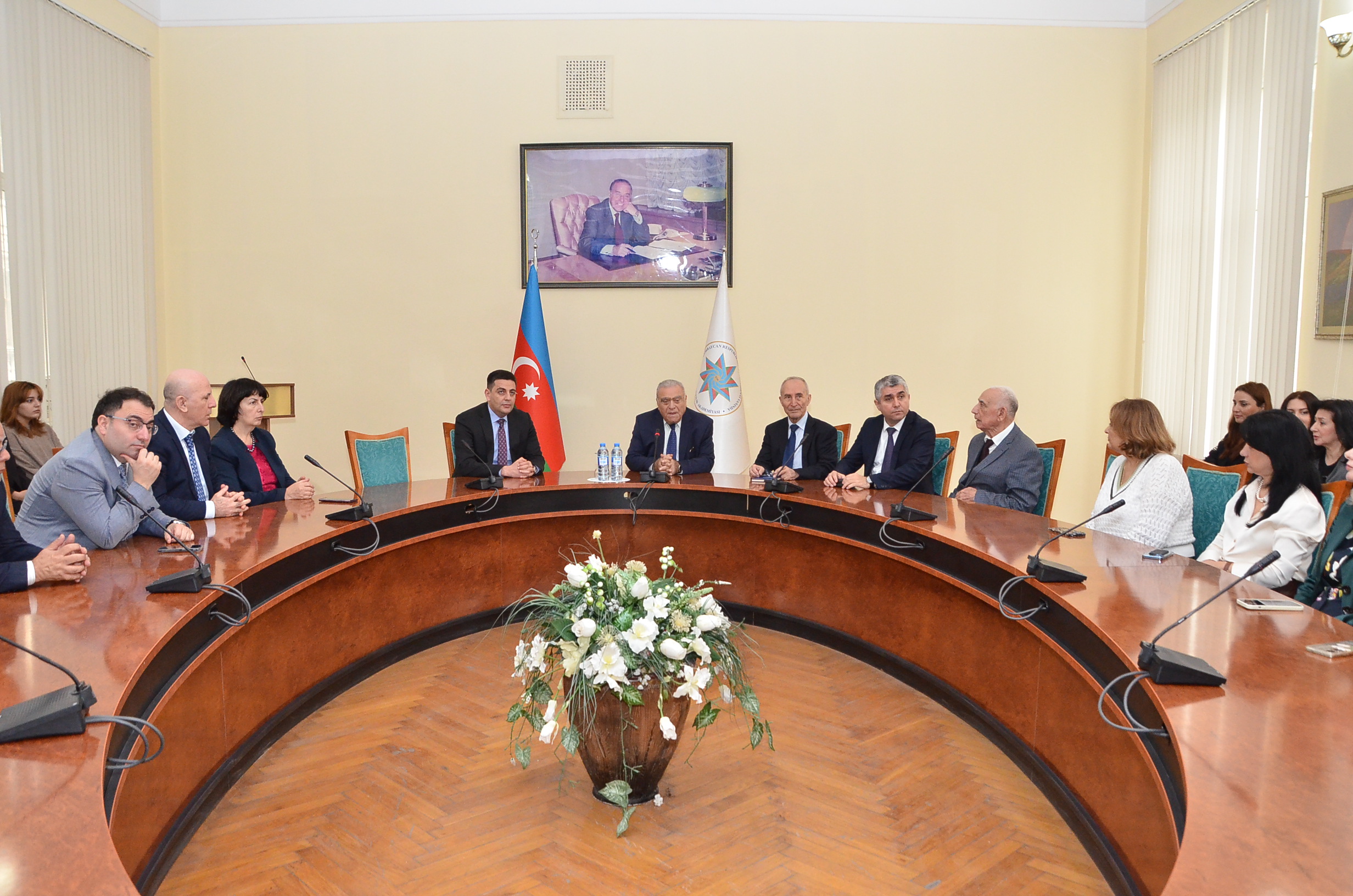 Oktyabrın 29-da DİA-da  Azərbaycan Milli Elmlər Akademiyasının 80 illik yubileyinə həsr olunmuş tədbir keçirilib.