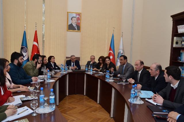 Dövlət İdarəçilik Akademiyasında Türkiyənin dövlət qulluqçuları üçün seminar keçirilib